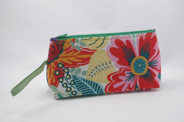 Estuche FLORAL Oscuro 01